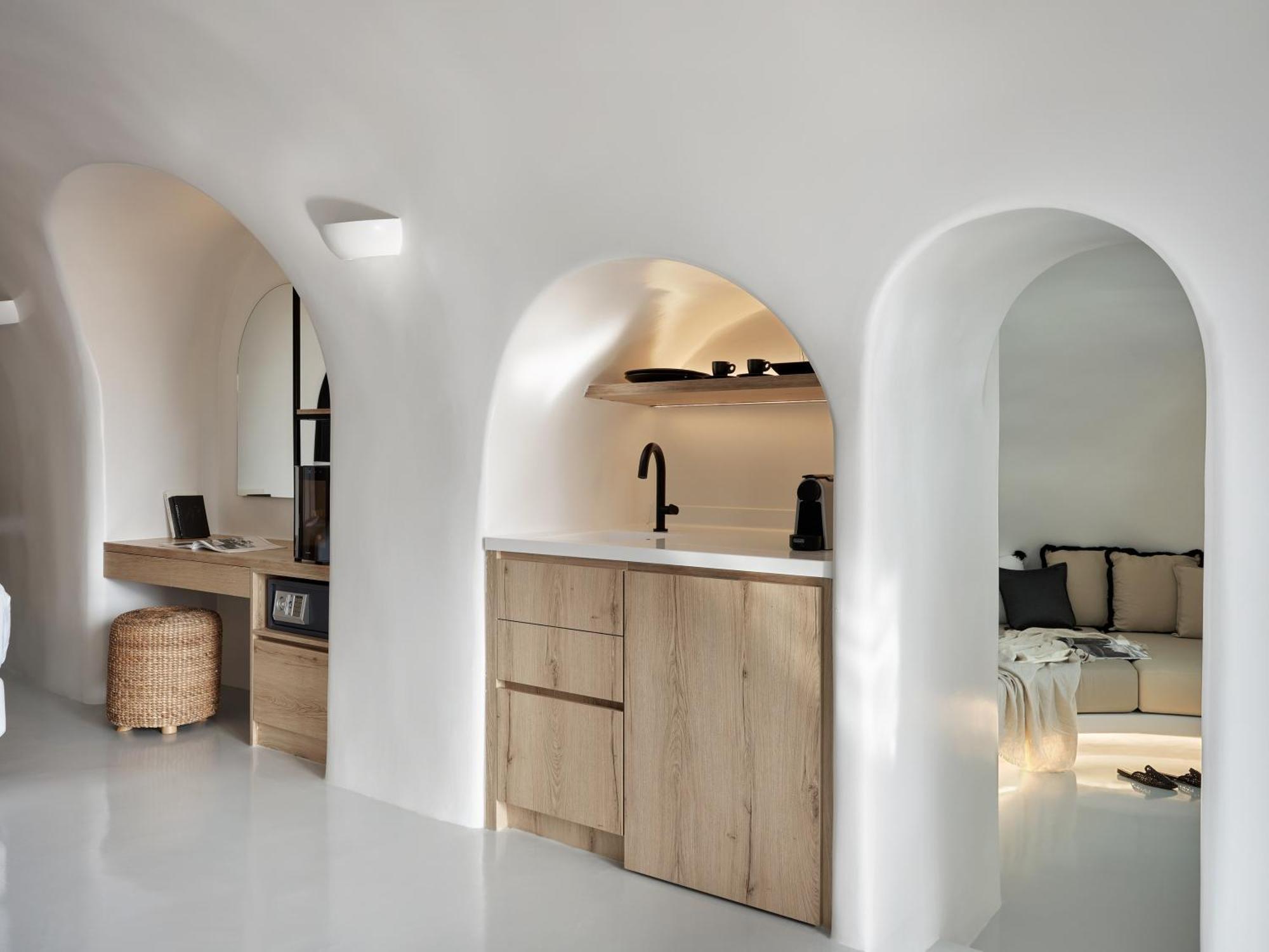 Olvos Luxury Suites Oia  Exterior photo